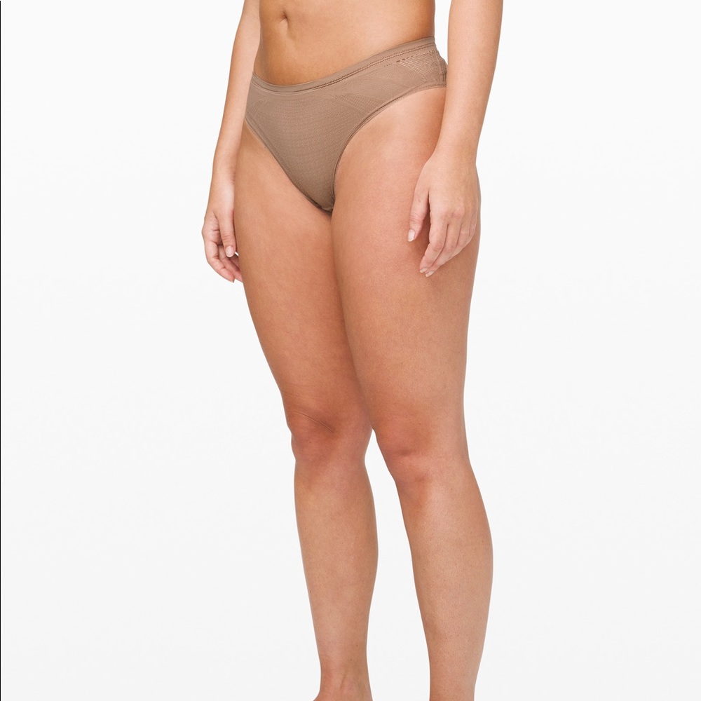 Lululemon Awake to Lace Cheeky Bikini - sand - Picture 2 of 6